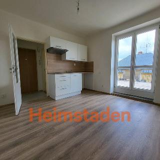 Pronájem bytu 1+kk a garsoniéry 41 m² Havířov, nám. T. G. Masaryka