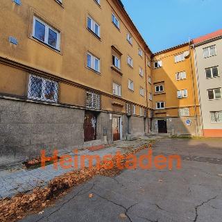 Pronájem bytu 1+kk a garsoniéry 32 m² Karviná, tř. Osvobození