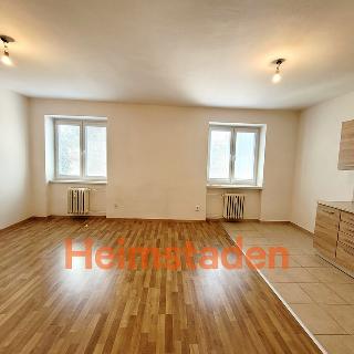 Pronájem bytu 2+kk 43 m² Havířov, Hlavní třída