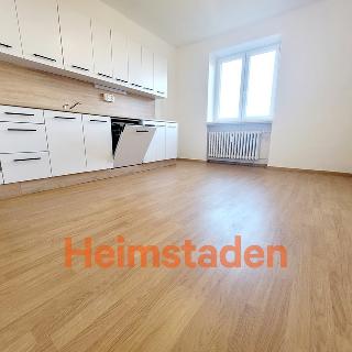 Pronájem bytu 2+kk 37 m² Havířov, Hlavní třída