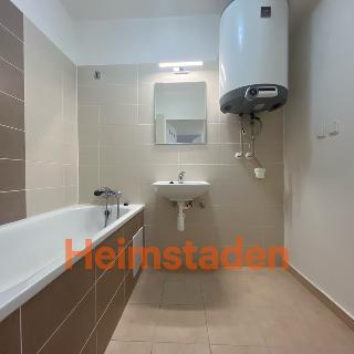 Pronájem bytu 2+1 60 m² Český Těšín, Nádražní