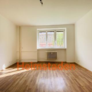 Pronájem bytu 1+1 37 m² Ostrava