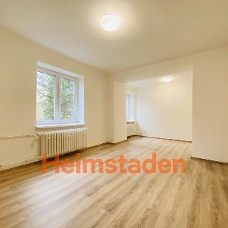 Pronájem bytu 2+1 60 m² Ostrava, Budovatelská