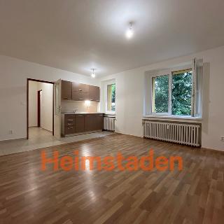 Pronájem bytu 1+kk a garsoniéry 28 m² Havířov, Dukelská