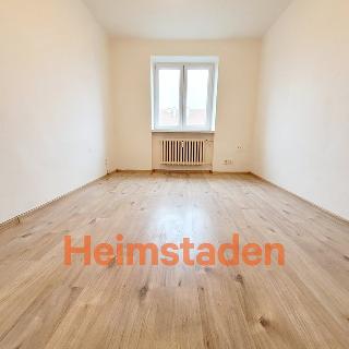 Pronájem bytu 1+kk a garsoniéry 20 m² Havířov, Hlavní třída