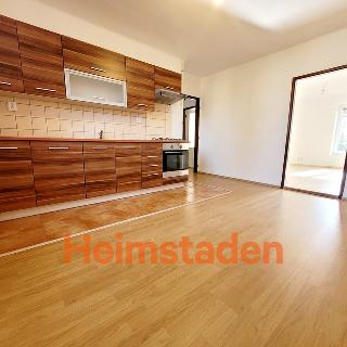 Pronájem bytu 3+1 75 m² Havířov, Hlavní třída