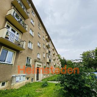 Pronájem bytu 3+1 73 m² Ostrava, Školní