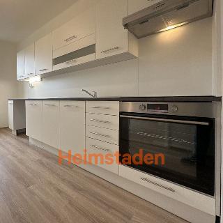 Pronájem bytu 2+1 56 m² Ostrava, Komenského