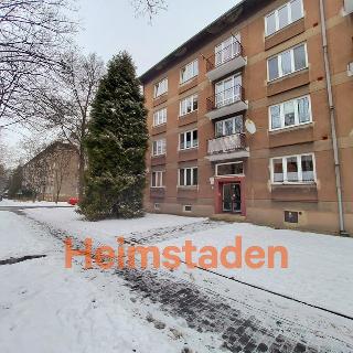 Pronájem bytu 1+kk a garsoniéry 38 m² Karviná, Cihelní