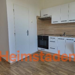 Pronájem bytu 3+1 73 m² Havířov, Kolmá