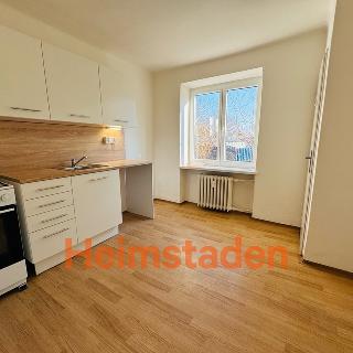 Pronájem bytu 2+1 59 m² Ostrava, Výstavní