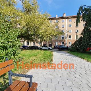 Pronájem bytu 1+kk a garsoniéry 25 m² Ostrava, náměstí Jana Nerudy