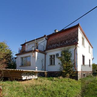 Prodej rodinného domu 139 m² Břasy