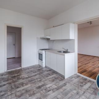 Prodej bytu 4+1 79 m² Český Krumlov Plešivec, Sídliště Plešivec