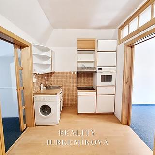 Pronájem bytu 3+1 70 m&sup2; České Budějovice