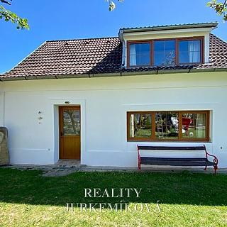 Pronájem rodinného domu 90 m&sup2; Planá