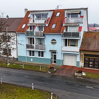 Pronájem bytu 1+kk, garsoniery 20 m&sup2; Městec Králové