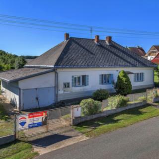 Prodej rodinného domu 157 m&sup2; Mžany