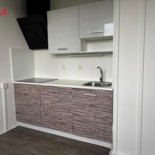 Pronájem bytu 1+1 41 m² Hradec Králové
