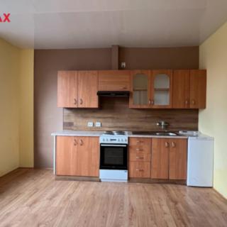 Pronájem bytu 2+kk 38 m² Úpice, Dr. A. Hejny