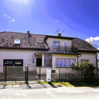Prodej rodinného domu 260 m² Trnov