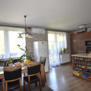 Prodej bytu 3+1 74 m² Bělá pod Pradědem Domašov
