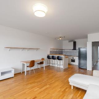 Pronájem bytu 3+kk 97 m² Praha, Sanderova