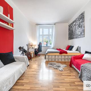 Prodej bytu 2+kk 50 m² Praha, Nuselská