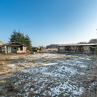 Prodej stavební parcely 921 m&sup2; Strašov