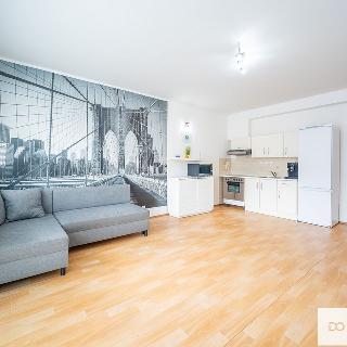 Prodej bytu 3+kk 71 m² Nymburk, Inspektorská