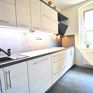 Pronájem bytu 3+kk 70 m&sup2; Dalovice