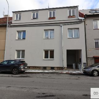 Pronájem bytu 3+kk 76 m² Tábor, Štítného