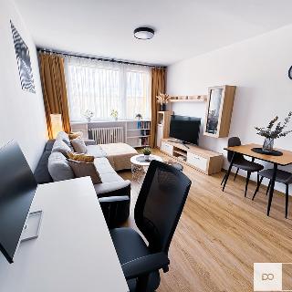 Prodej bytu 2+kk 43 m² Praha, Zelenohorská