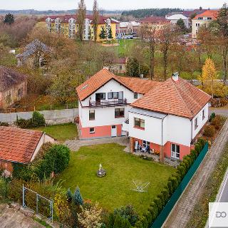 Pronájem bytu 3+1 70 m² Opatovice nad Labem, Hradecká