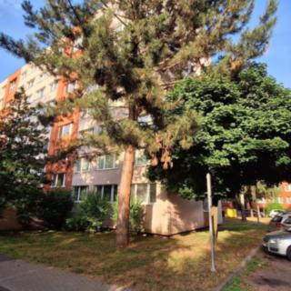 Pronájem bytu 3+1 58 m² Kolín, Masarykova