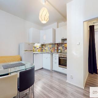 Prodej bytu 2+kk 38 m² Praha, Koulova