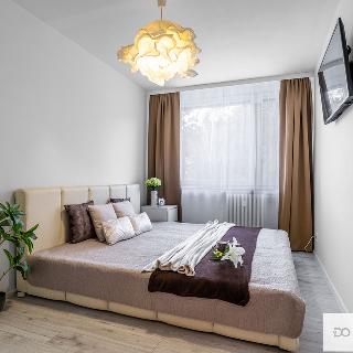 Prodej bytu 3+kk 71 m² Slaný, Pražská