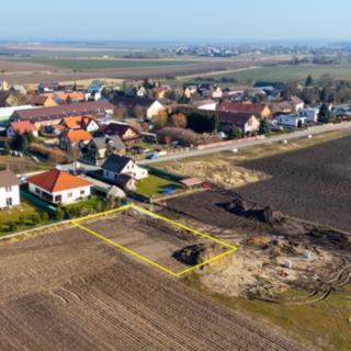 Prodej stavební parcely 816 m² Kolomuty