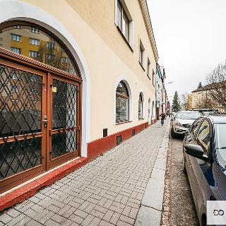 Pronájem obchodu 106 m² Přerov, Kramářova