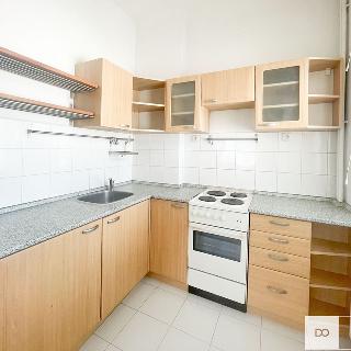 Pronájem bytu 2+kk 42 m² Jablonec nad Nisou, Máchova