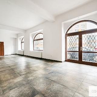 Pronájem obchodu 106 m² Přerov, Kramářova