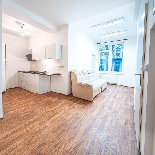 Prodej ostatního komerčního prostoru 62 m² Poděbrady, Tyršova