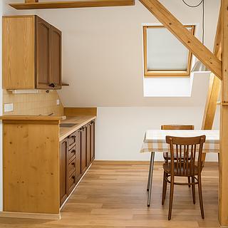 Pronájem bytu 1+kk, garsoniery 26 m&sup2; Jablonec nad Nisou