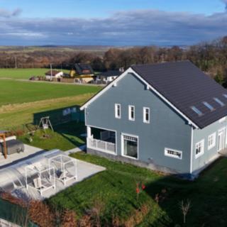 Prodej rodinného domu 272 m² Skuhrov
