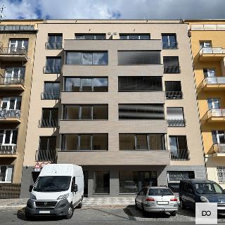 Pronájem bytu 2+kk 47 m² Praha, Kloboučnická