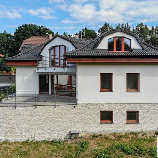 Prodej rodinného domu 290 m² Křečovice, 