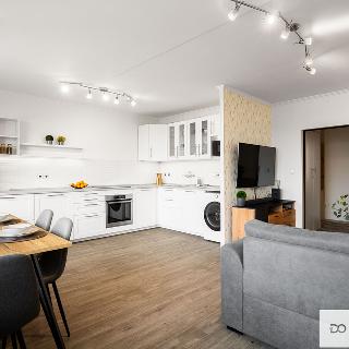 Prodej bytu 3+kk 70 m² Kladno, Mostecká