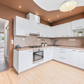 Prodej bytu 3+1 75 m² Chlumec nad Cidlinou II, Zapečská