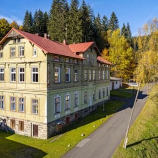 Prodej bytu 1+kk a garsoniéry 29 m² Kořenov