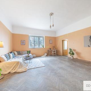 Prodej bytu 2+1 88 m² Chlumec nad Cidlinou, Zapečská